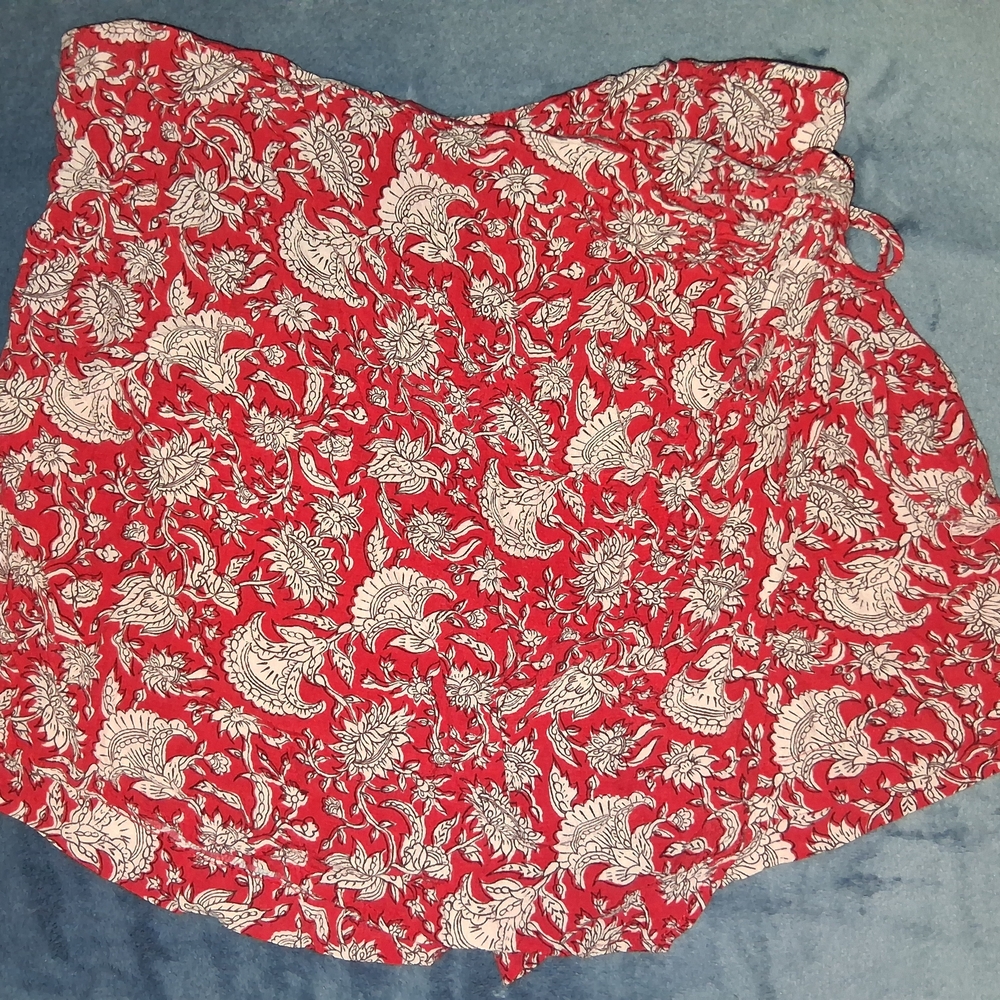 ZARA Red Floral Print Skort